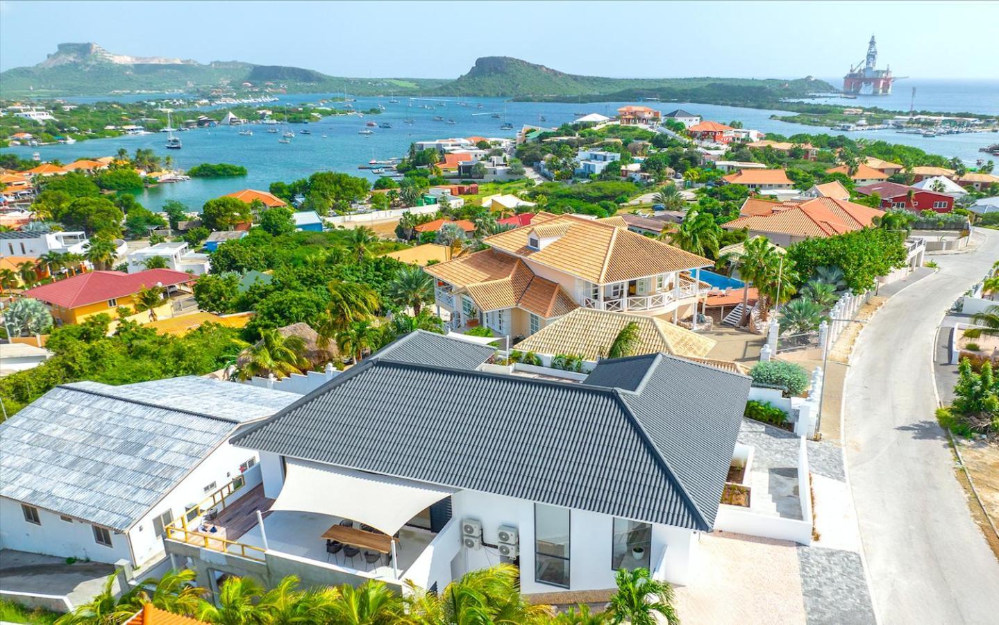 Villa Noma - Luxe Villa Met Uitzicht Spaanse Water ウィレムスタッド エクステリア 写真