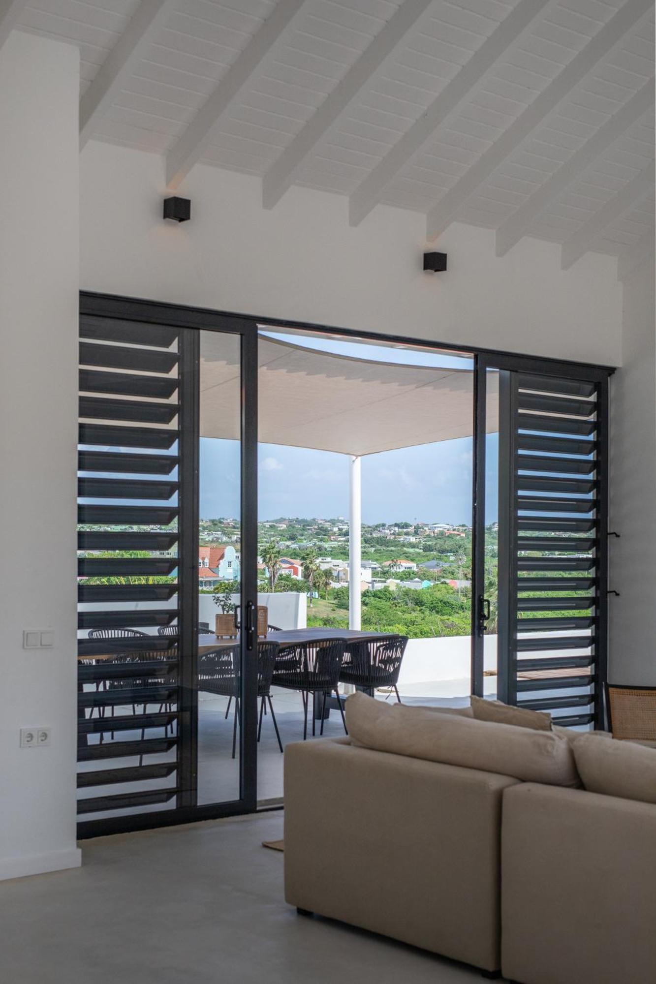 Villa Noma - Luxe Villa Met Uitzicht Spaanse Water ウィレムスタッド エクステリア 写真