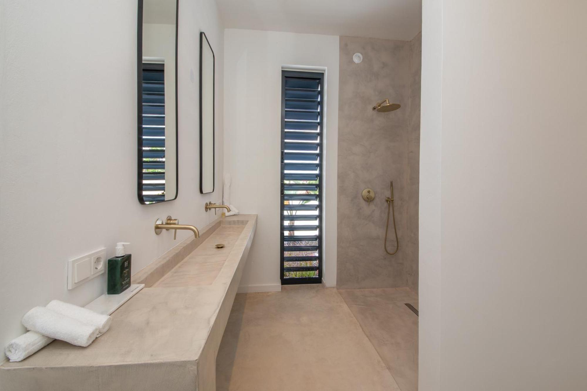 Villa Noma - Luxe Villa Met Uitzicht Spaanse Water ウィレムスタッド エクステリア 写真